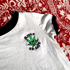 Spencer’s 420 High on Life Embroidered Weed Leaf Ringer Tee Womens Small 💚🌳🪴